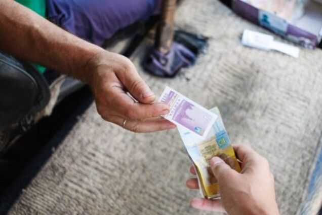 'Як ідіоти': в мережі розповіли про безлад з тролейбусом в Києві