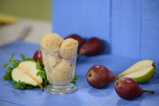 Смачно і корисно: як приготувати грушевий сорбет