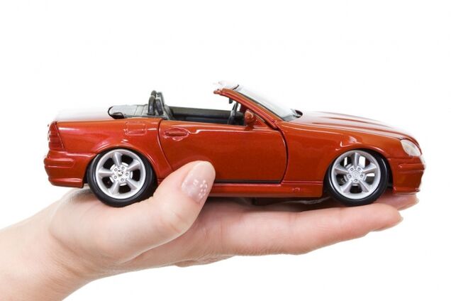 Сертификация при ввозе авто: с украинцев сдирают деньги