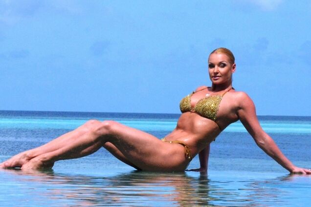 'Как алкашка': Волочкову раскритиковали за странное изменение во внешности