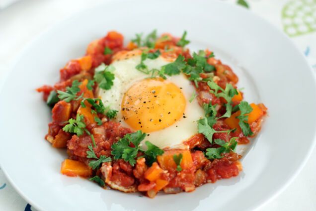 Мифы и легенды одесской кухни: яичница с овощами