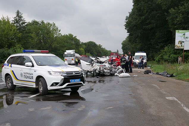 У жахливій ДТП на Хмельниччині загинула дитина та двоє дорослих