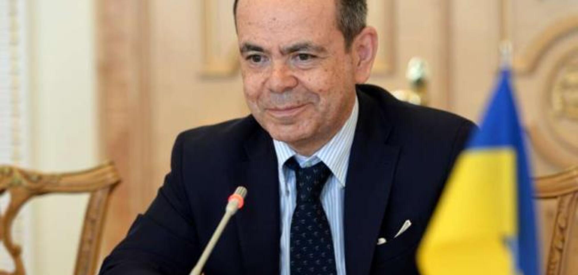 'Был в Крыму и у Путина': МИД Украины вызвало 'на ковер' посла Италии