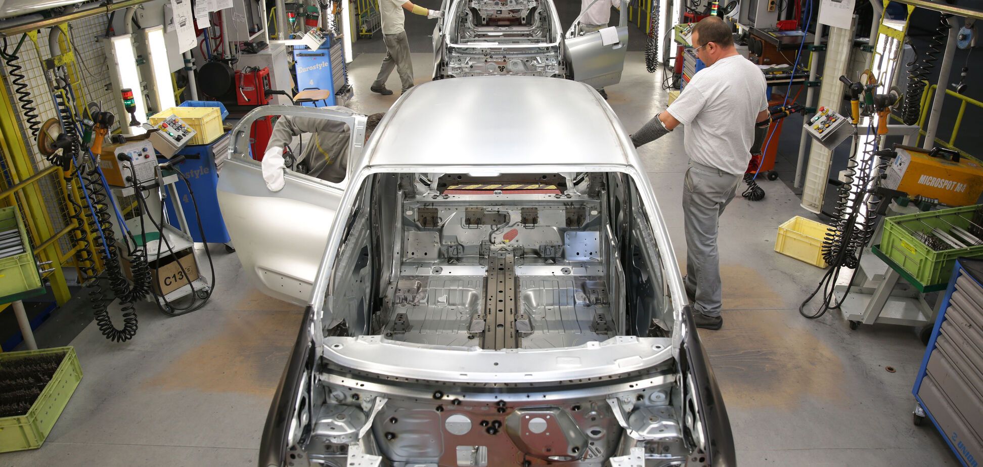 Великий європейський концерн захотів випускати автомобілі в Україні