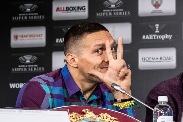 'Приказ сверху': раскрыта деталь проведения в Москве боя Усик – Гассиев