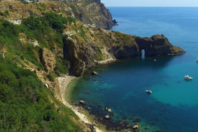 Военный эксперт разозлил россиян идеей по Крыму