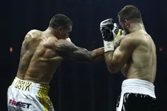 Эффектный выход Усика на финал WBSS произвел фурор в Москве