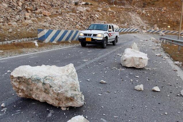 В Ірані сталося три землетруси за добу: поранено близько 300 осіб