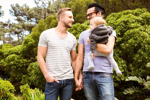 'Хотів піти в ченці': ЛГБТ в Україні відверто розповіли про своє життя