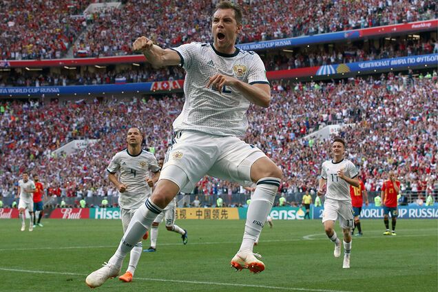 'Вбить Виду в землю': нападающий сборной России закатил истерику из-за 'Слава Украине!'