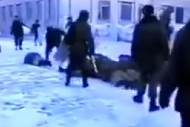 'Страна рабов и вертухаев': после пыток в России показали ужасающее видео из армии