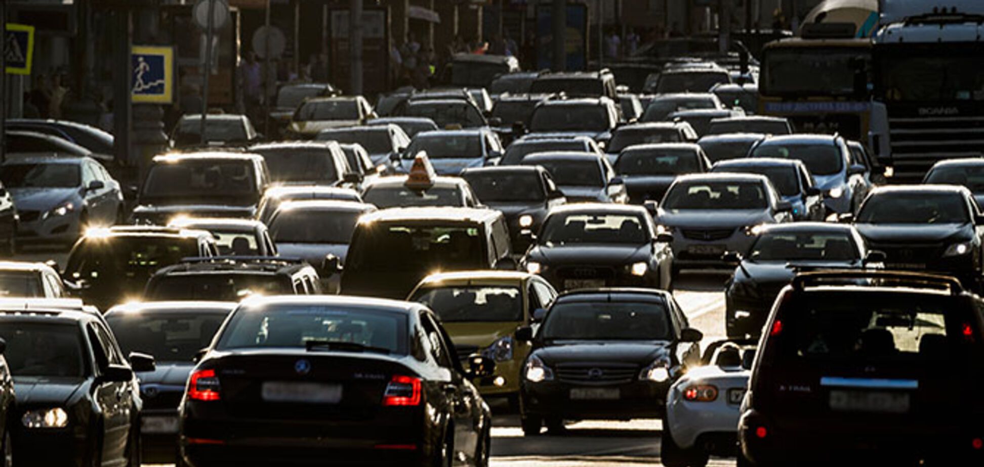 Кремль готовится к войне: у россиян отберут все авто