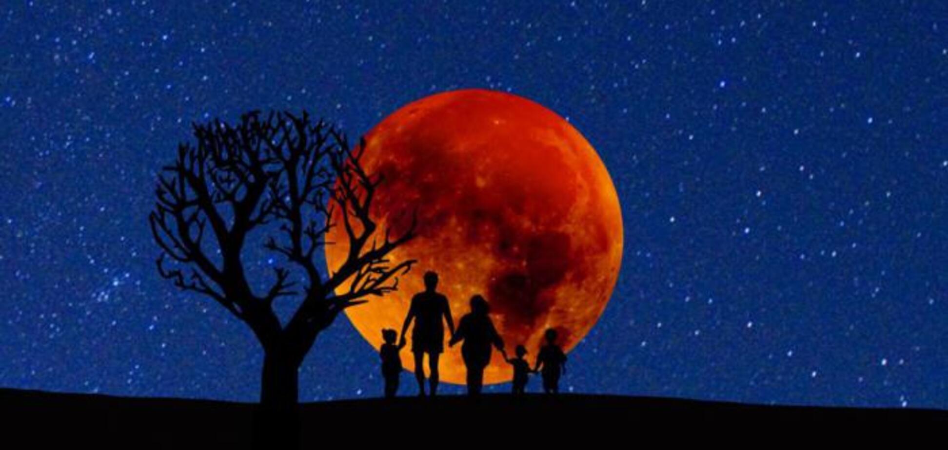Насувається затемнення століття: названо дату сходу 'кривавого місяця'