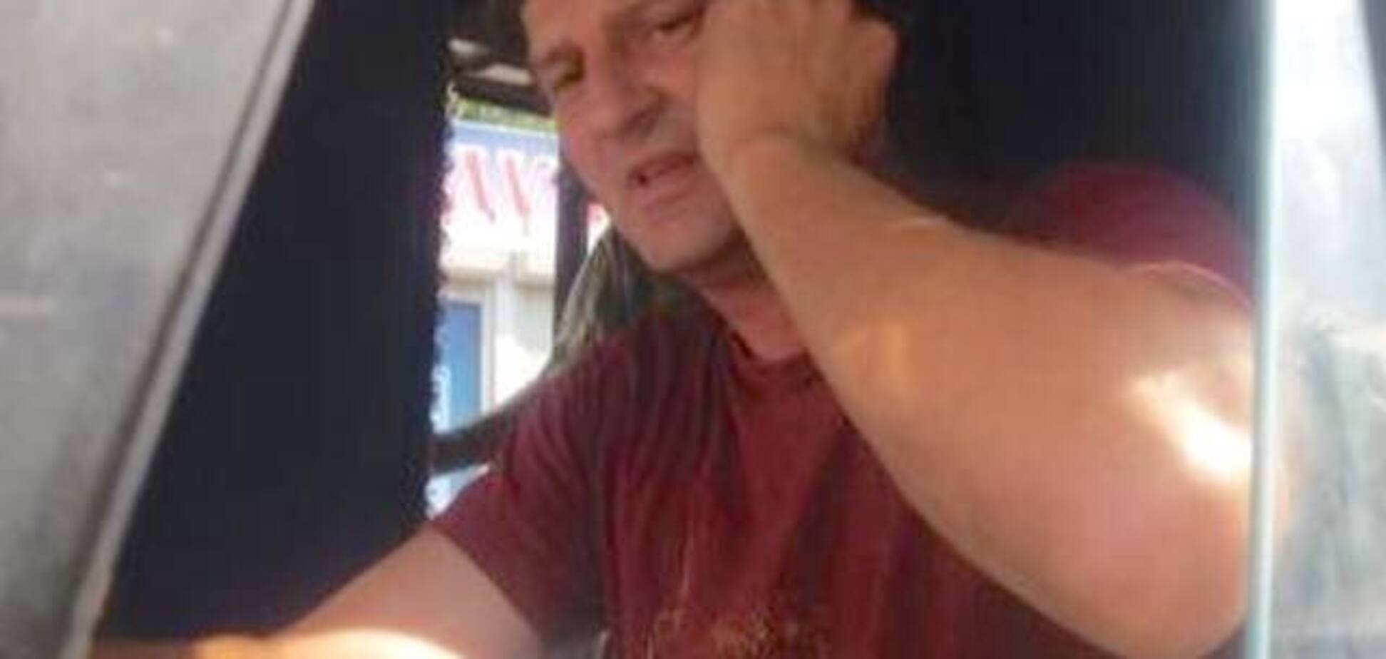 Избиение полицейского в маршрутке под Киевом: обвиняемый водитель попал в новый скандал