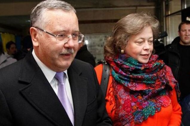 'Без Мальдив': Гриценко рассказал, как отмечали 50-летие супруги