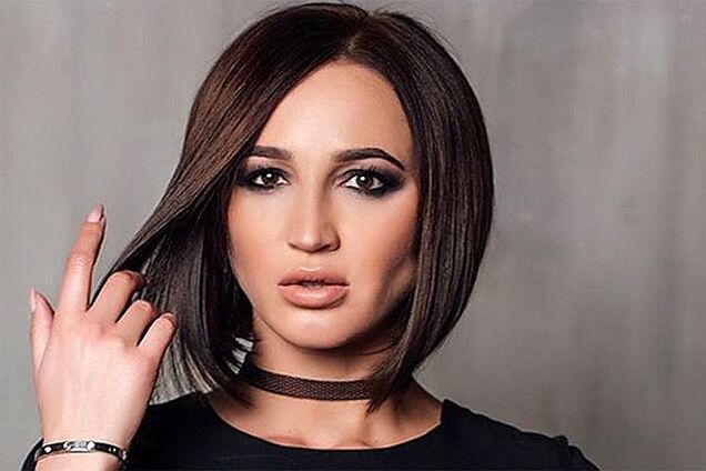 Скандальна Ольга Бузова потрапила у ДТП з фурою: фото з місця аварії