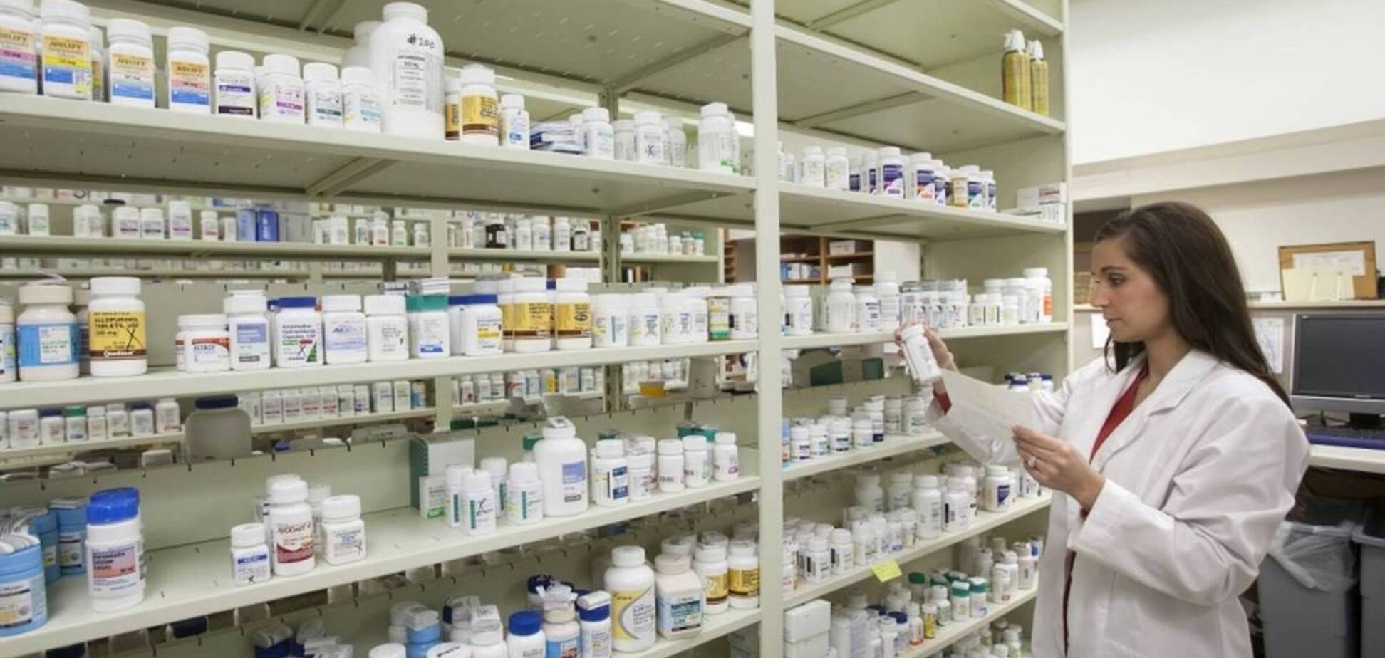 Лекарства только по рецепту: в Украине намерены сократить количество аптек