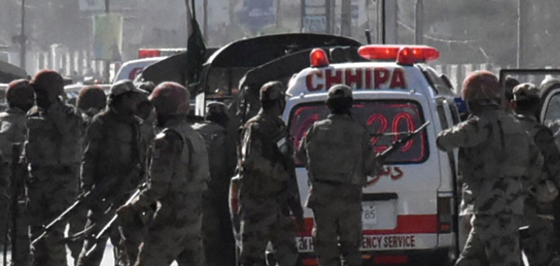 Теракт у день виборів: у Пакистані підірвали 28 осіб, 35 - поранені