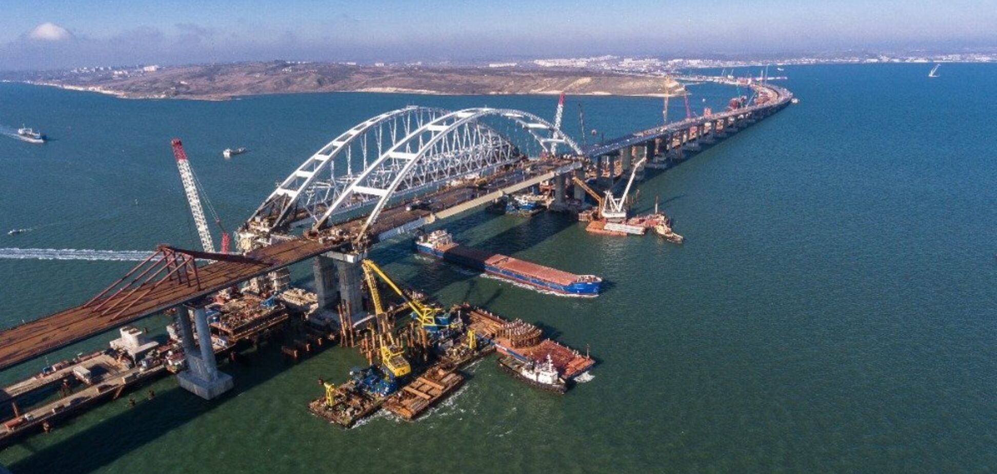 З Кримським мостом може статися страшне - інженер