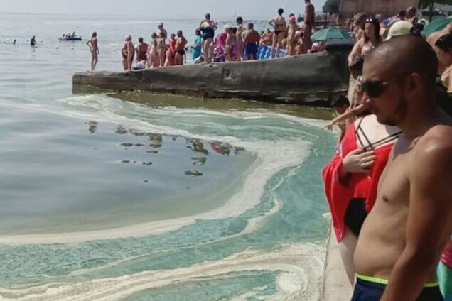 'Жахливий сморід': єдиний курорт у 'ДНР' терпить лихо