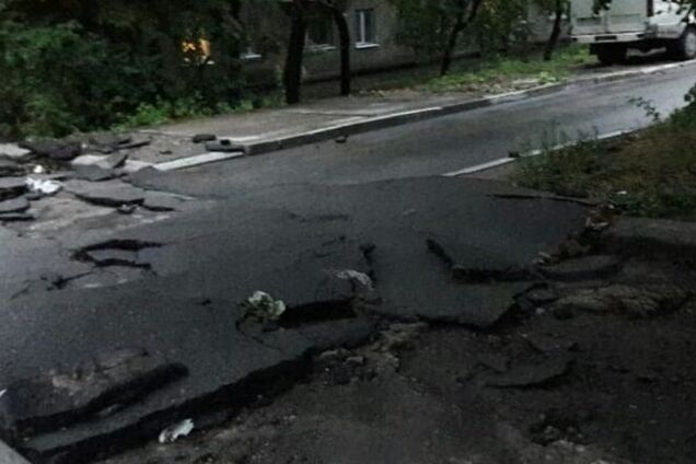 В запорожских дворах всплыл асфальт
