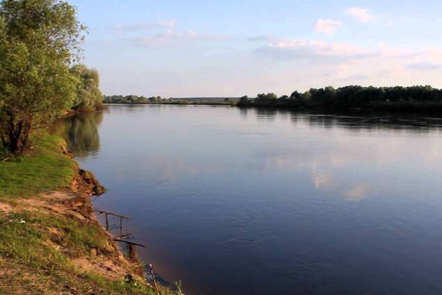 'Коктейль из таблицы Менделеева': в Украине забили тревогу из-за катастрофы с водой в Днепре