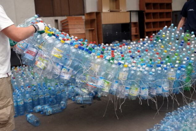 На бутылках плыл на вершину Эвереста: в Крыму выловили любителя 'русского мира'