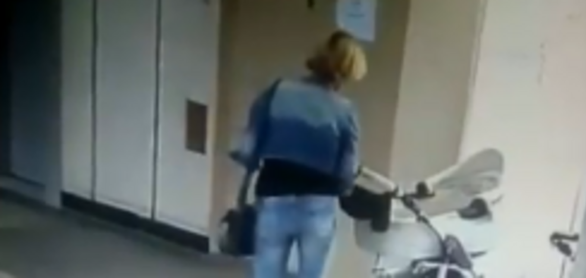 В Киеве воровка 'попалась' на видео: опубликованы записи