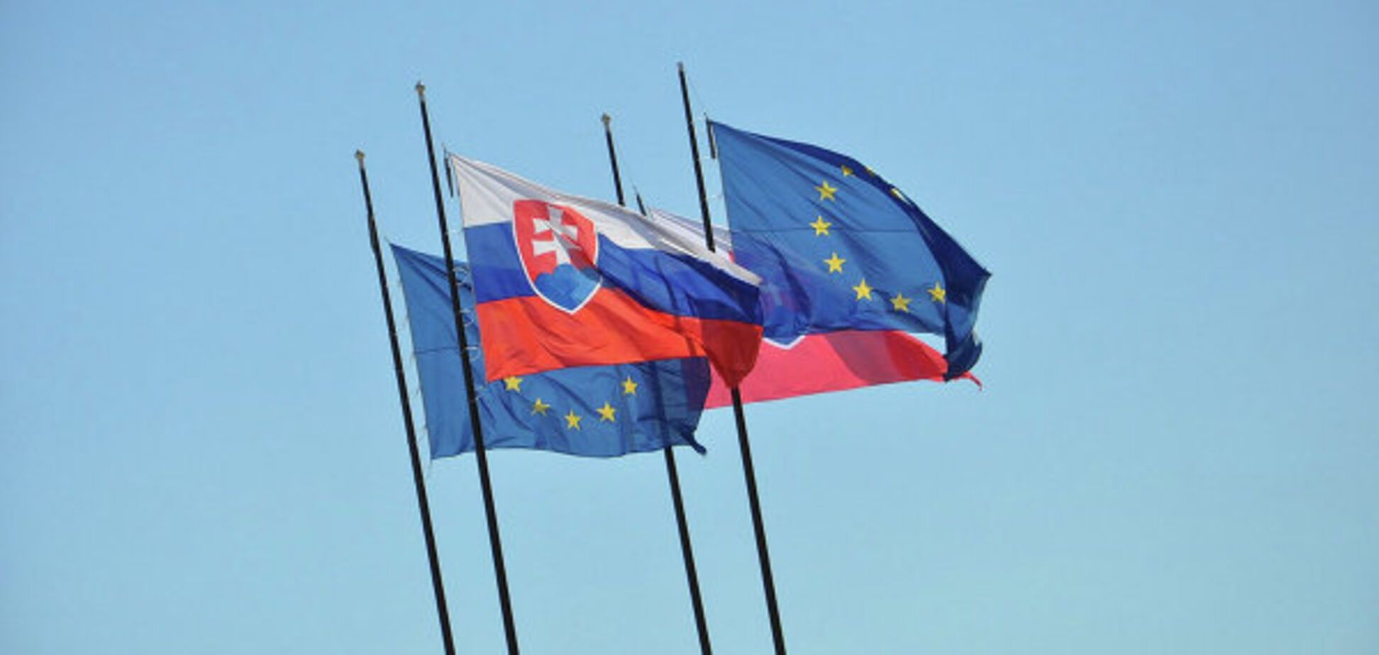 'Настоящий дебил!' Страна ЕС оскандалилась из-за Крыма