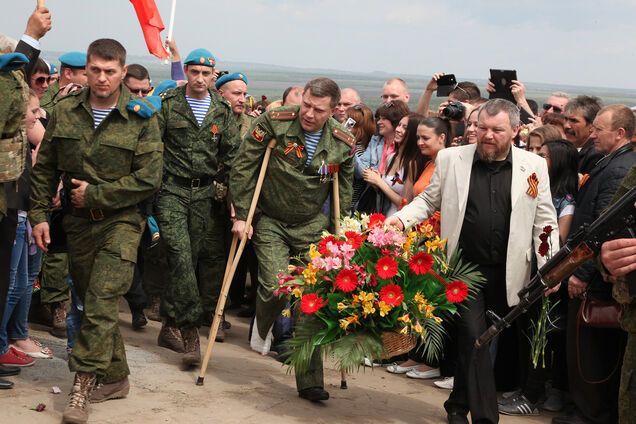 Зловив кулю в зад: з'явилися епічні подробиці поранення Захарченка