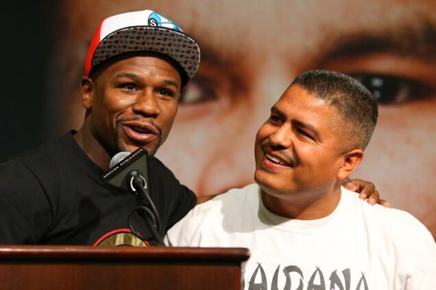 Известный американский тренер принизил бойцовские качества Ломаченко