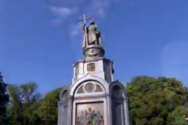 В Киеве прошел Крестный ход УПЦ КП: все подробности