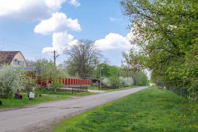 Чувак, хватіт скігліть, не треба ж бути таким зрадофілом!