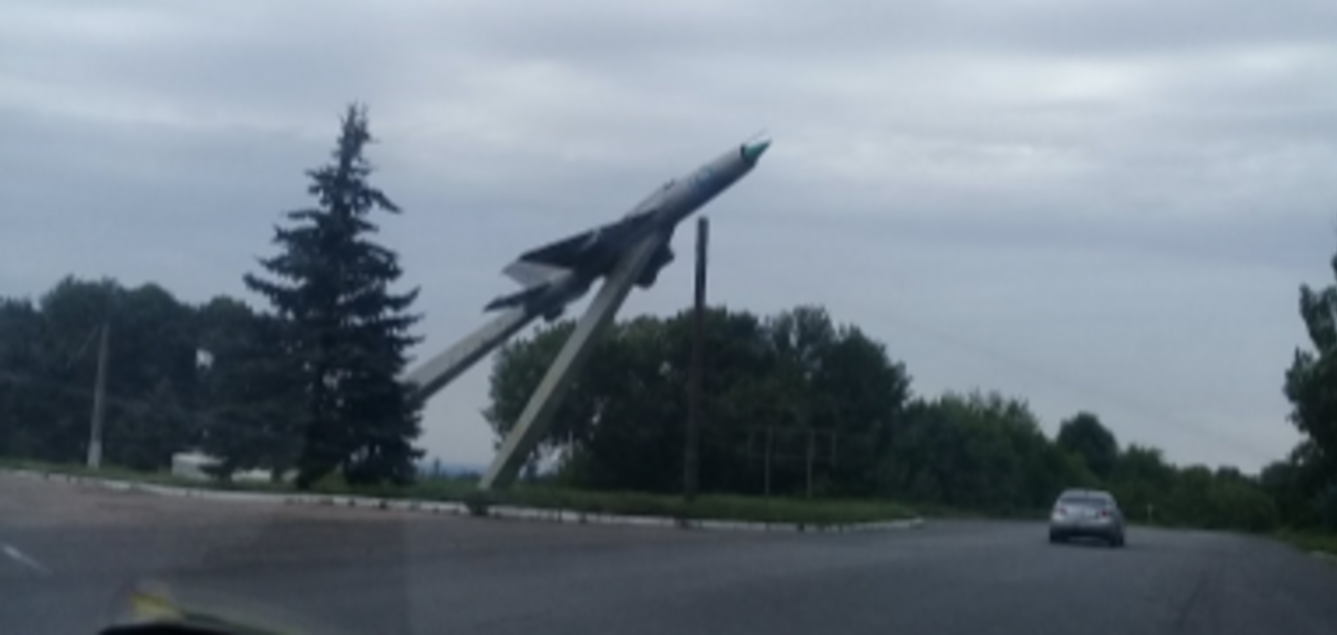 'Все уехали к хунте': в сети показали 'мертвый' город на захваченном Донбассе