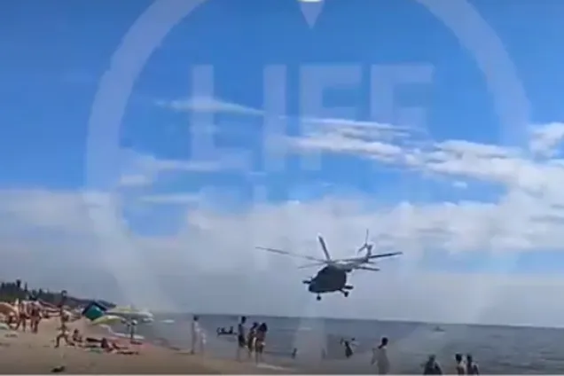 В Мариуполе вертолет ВСУ устроил переполох на пляже: захватывающее видео