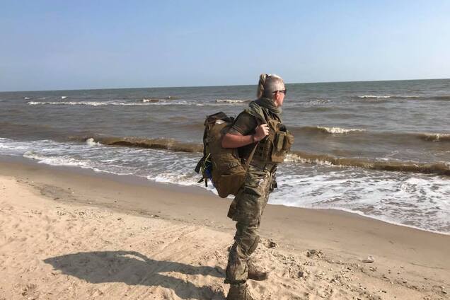 добровольці