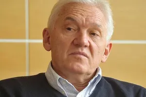 Летал пес Путина: санкции лишили друга президента России элитного самолета