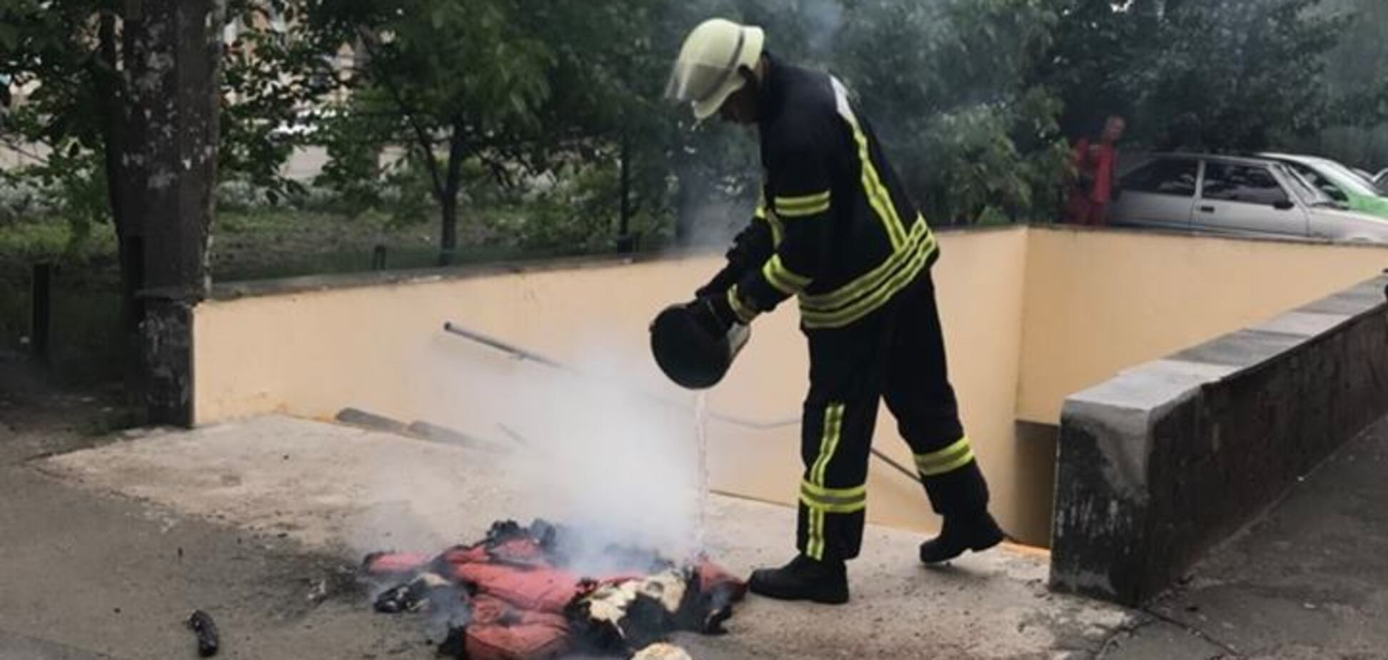 В Киеве в 'подземке' произошел пожар: появились первые фото
