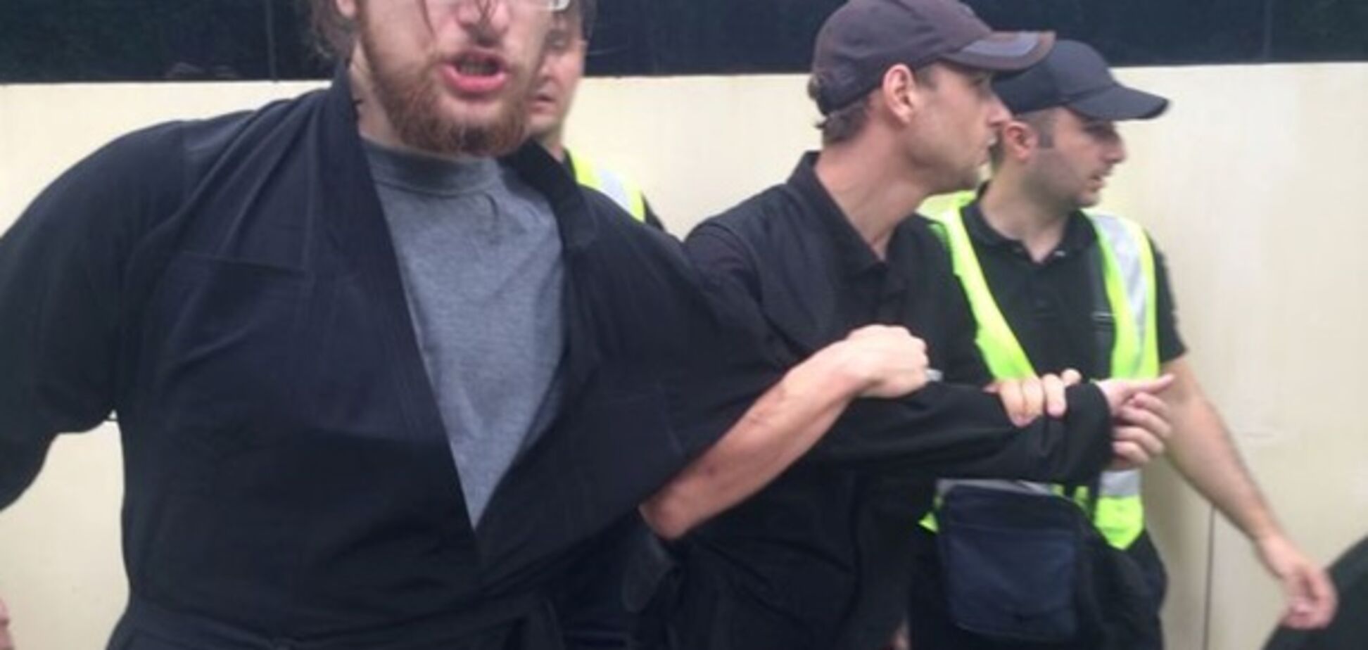 'Воевать за Украину грех': стало известно, кто оскандалился на Крестном ходе УПЦ МП