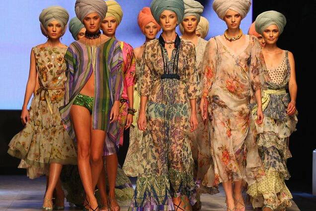 Платья для завтрака в отеле, или Как правильно соблюдать дресс-код