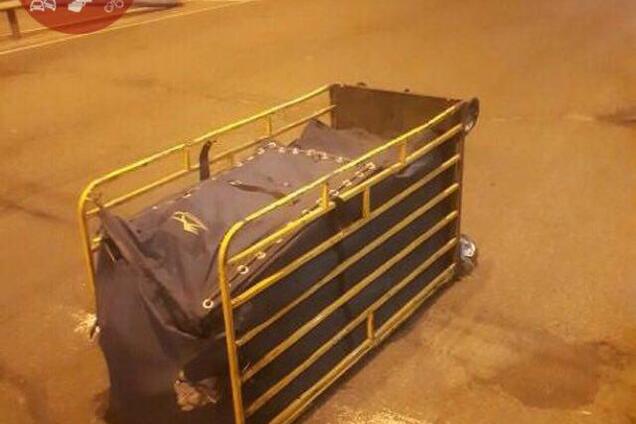 Как на самом деле 'Укрпочта' доставляет письма и посылки: появились показательные фото