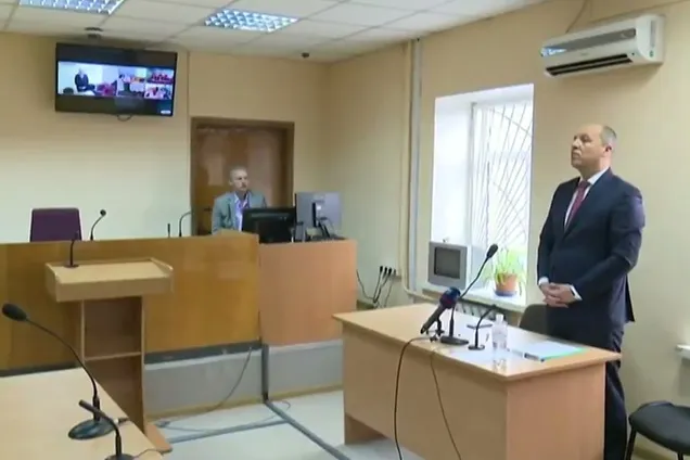 "По сценарию Медведчука": подробности переговоров с террористами "ЛНР"