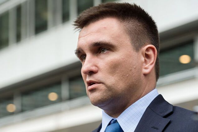 Задержания и пытки украинцев: Климкин призвал мир надавить на Россию