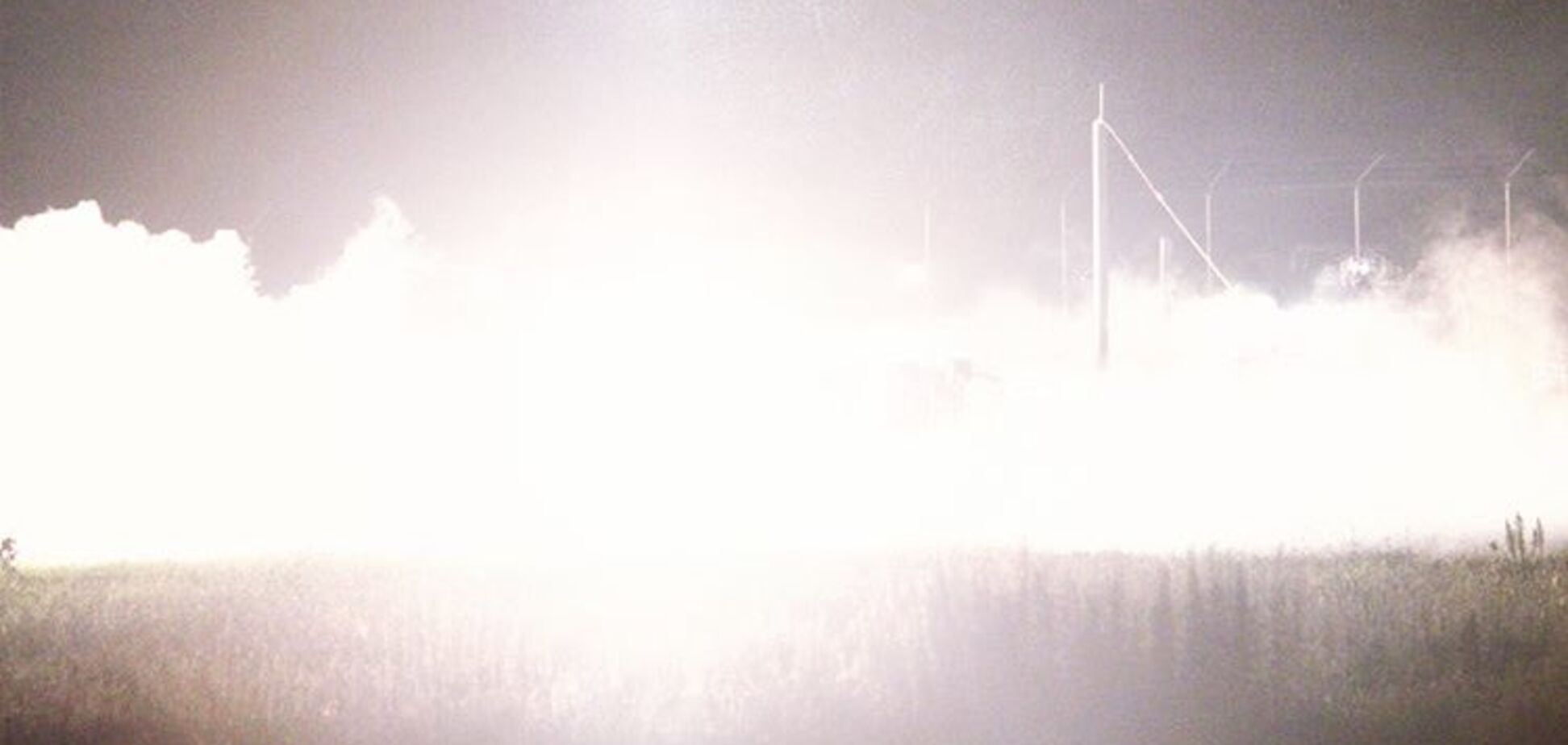 США испытали новейшую гиперзвуковую ракету: появились фото пуска