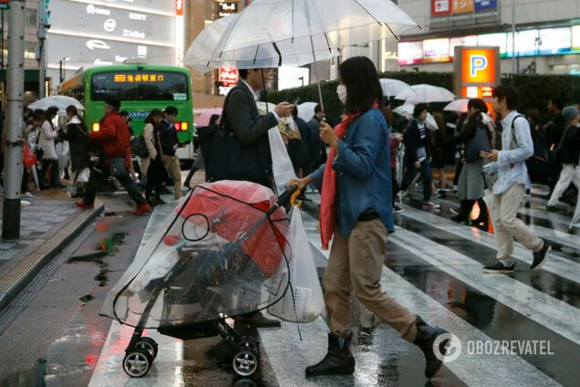 Япония и Китай ушли под воду: есть погибшие, эвакуированы тысячи людей