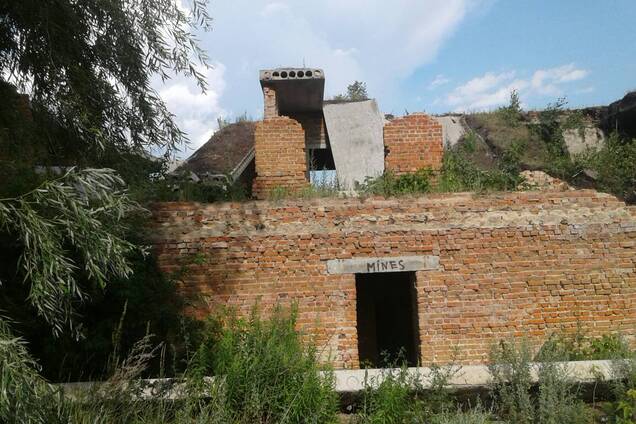 Раздавило детей: под Черниговом произошла трагедия на недострое