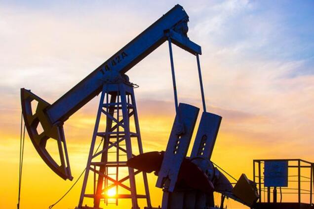 Кремль накопичує гроші