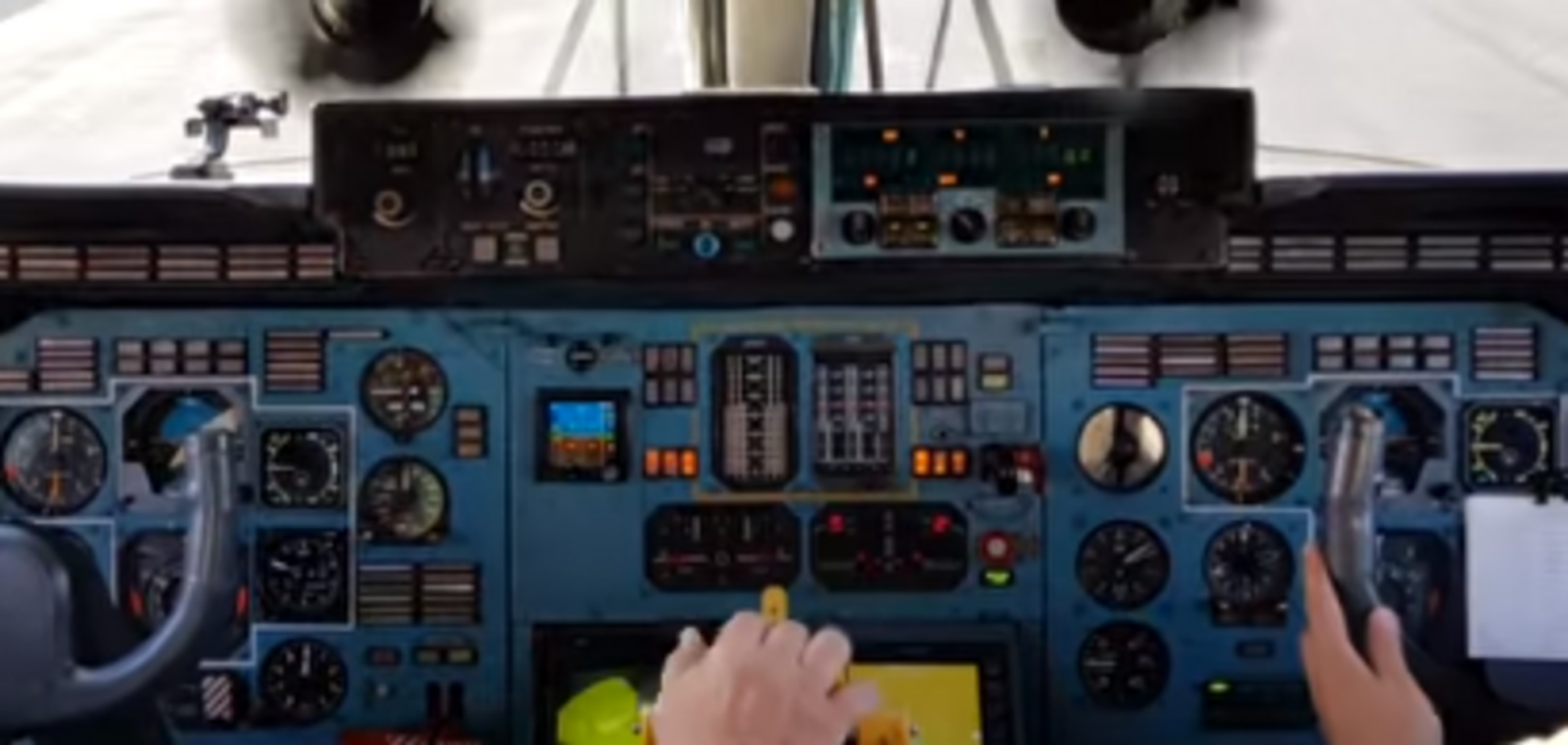 З кабіни пілота: з'явилося вражаюче відео зльоту української 'Мрії'