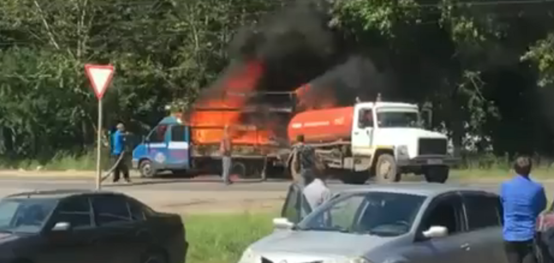 'Как тебе такое, Илон Маск?' В России похвастались тушением пожара фекалиями