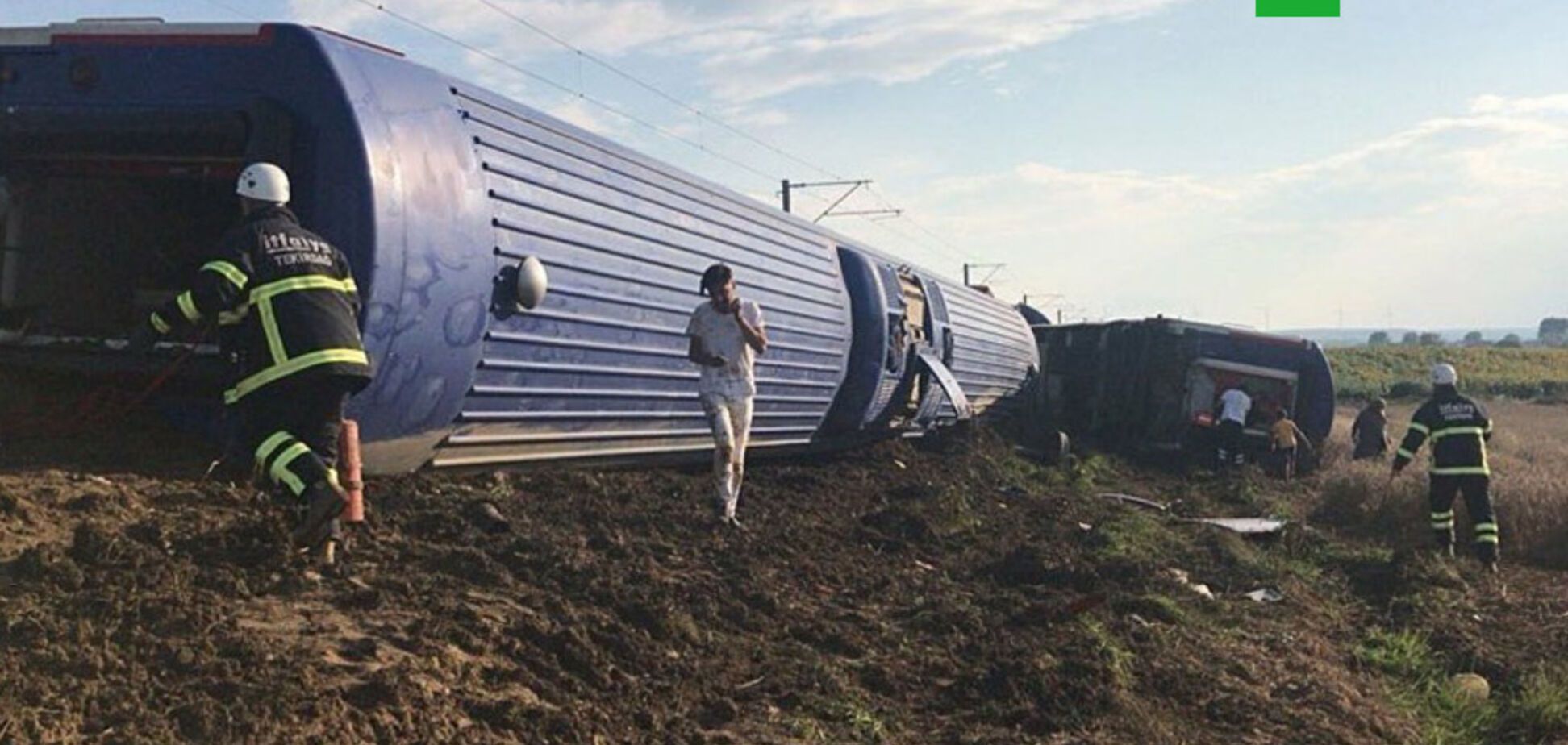 У Туреччині сталася катастрофа з поїздом: 24 загиблих